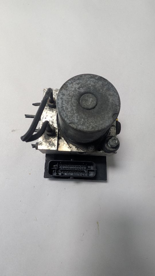 2012 FIAT 500 4cyl Gasoline 1.4 Anti-lock Brake Pts - 392753 — photo 4