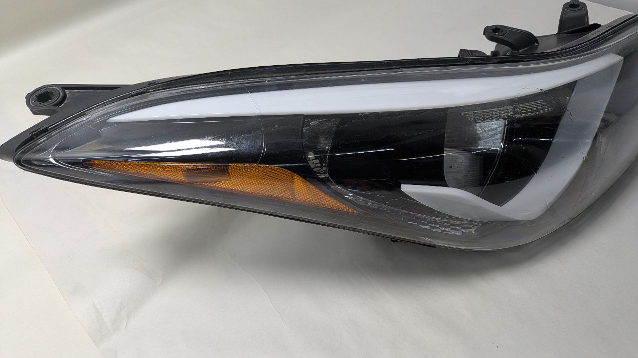 2016 HYUNDAI ELANTRA 4cyl Gasoline 1.8 Right HEADLAMP ASSEMBLY - 392781 — photo 2
