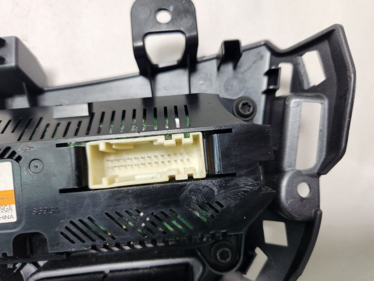 2012 FORD FOCUS 4cyl Gasoline 2.0 PZEV TEMP CONTROL - 392976 — photo 5