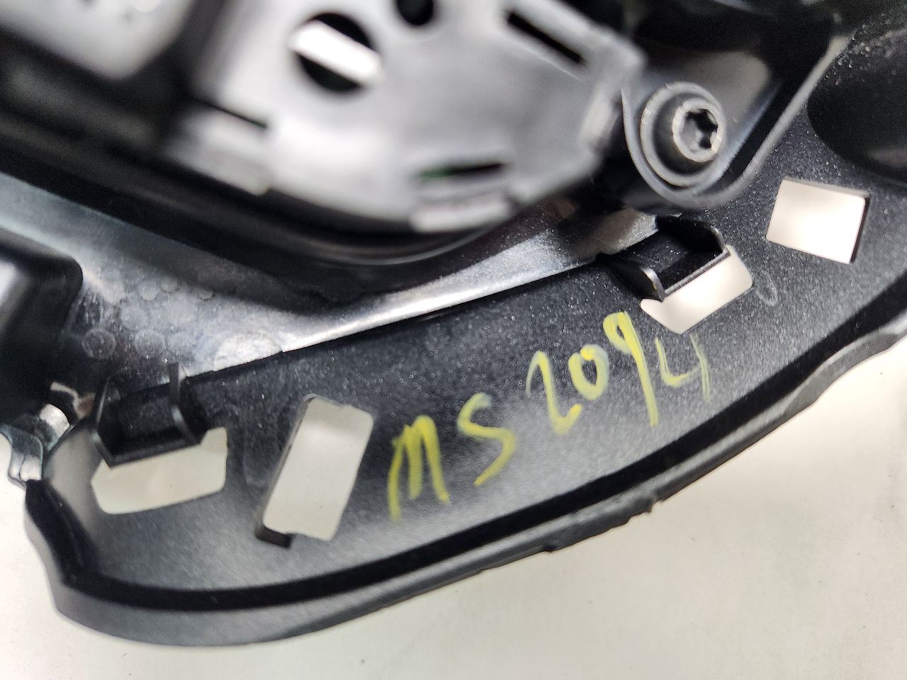 2012 FORD FOCUS 4cyl Gasoline 2.0 PZEV TEMP CONTROL - 392976 — photo 8
