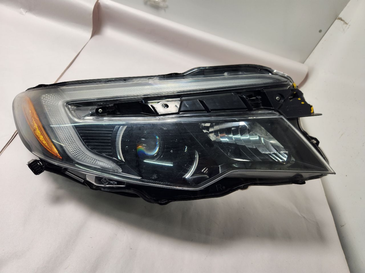 2020 HONDA PILOT 3.5L 6cyl Gasoline VVT Right HEADLAMP ASSEMBLY - 393036