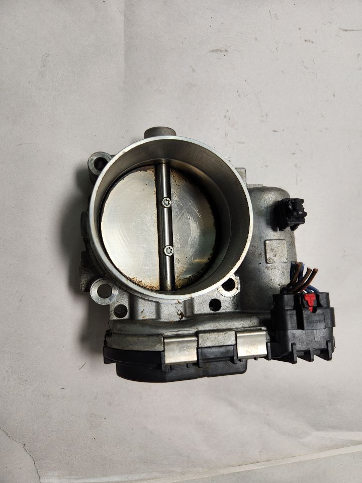 2013 DODGE CARAVAN 6cyl Gasoline 3.6 THROTTLE BODY ASSY - 393075 — photo 1