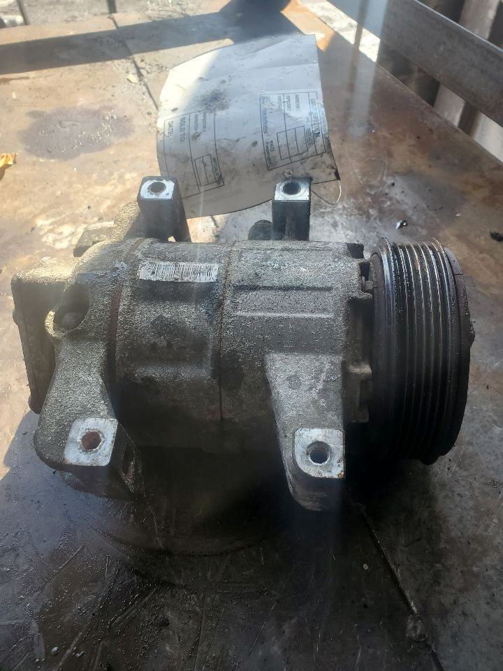 2015 NISSAN ALTIMA 4cyl Gasoline 2.5 DOHC AC COMPRESSOR - 393105 — photo 1