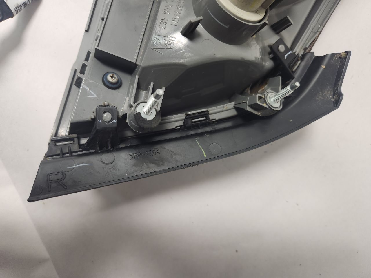2015 NISSAN ALTIMA 4cyl Gasoline 2.5 DOHC Right TAIL LAMP - 393112 — photo 6