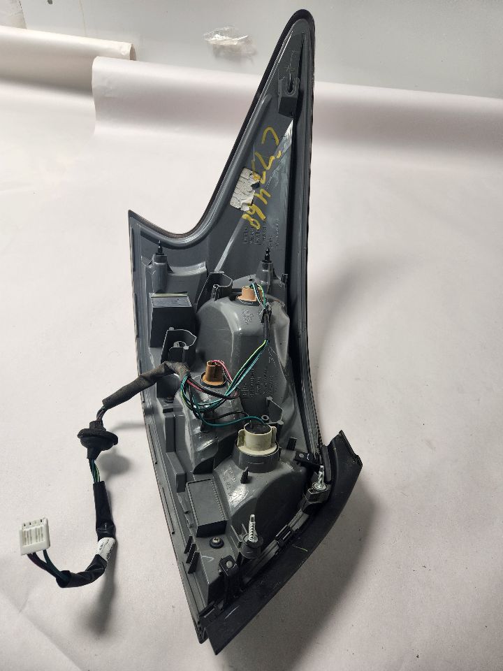 2015 NISSAN ALTIMA 4cyl Gasoline 2.5 DOHC Right TAIL LAMP - 393112 — photo 7