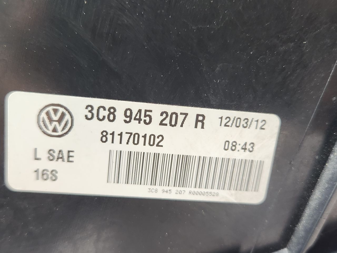 2013 VOLKSWAGEN CC 4cyl Gas Turbo 2.0 PZEV Left TAIL LAMP - 393118 — photo 5