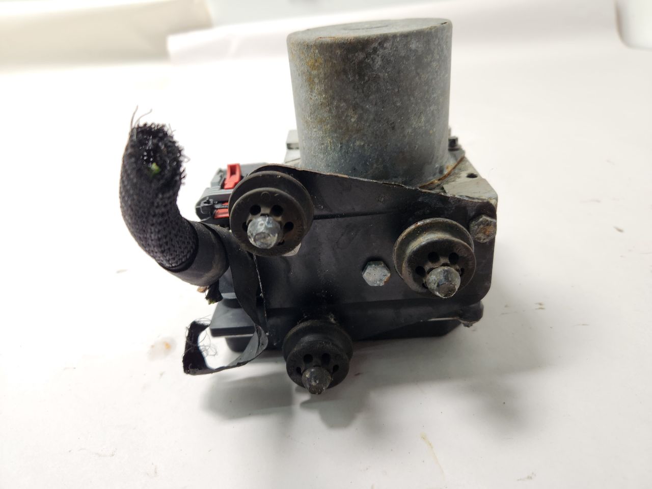 2016 AUDI Q5 4cyl Gasoline Turbo 2.0 Anti-lock Brake Pts - 393130 — photo 3