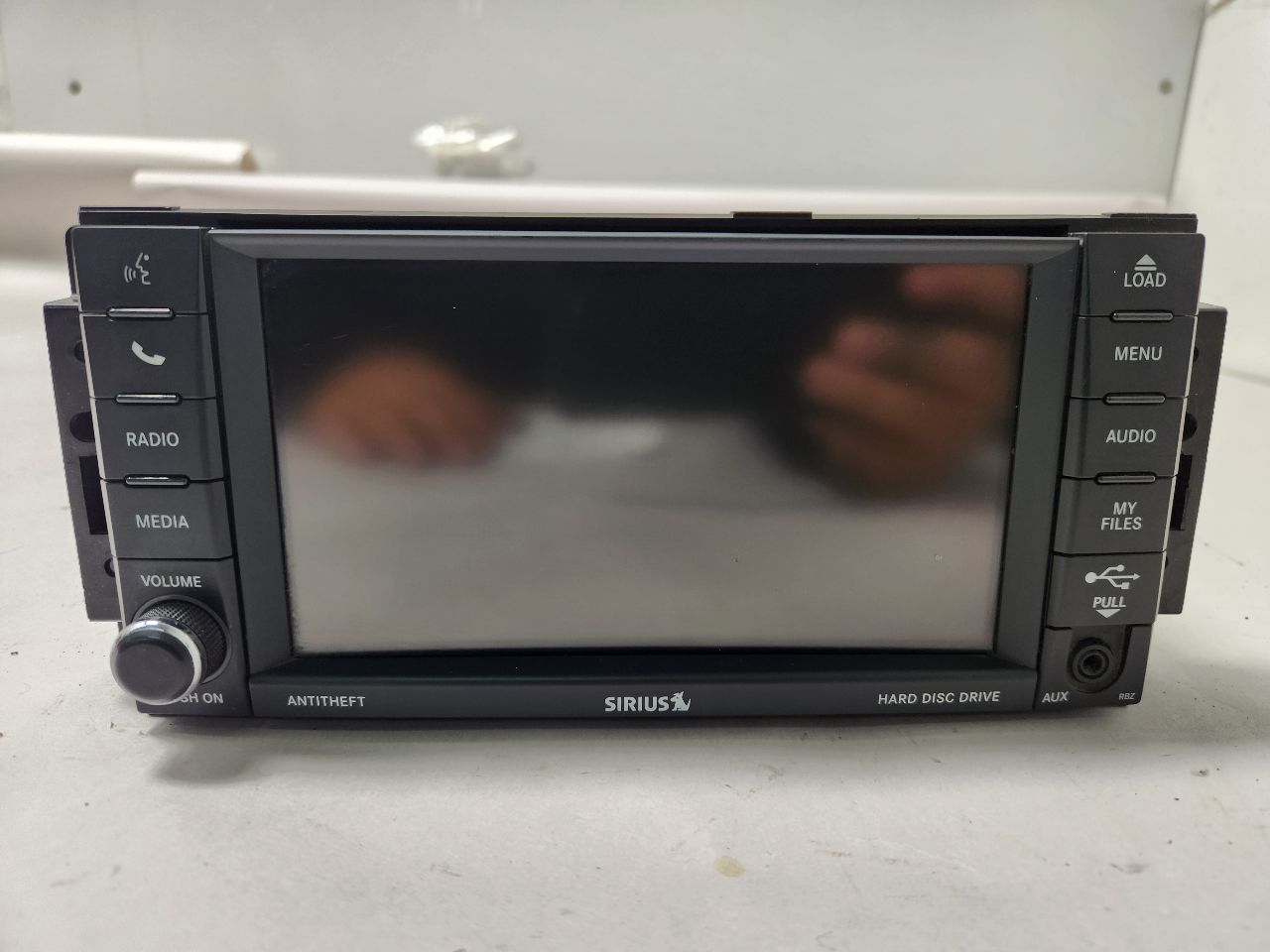 2012 CHRYSLER TOWN & COUNTRY 6 cyl Gas Flex Fuel 3.6 Radio Audio - 393180 — photo 1