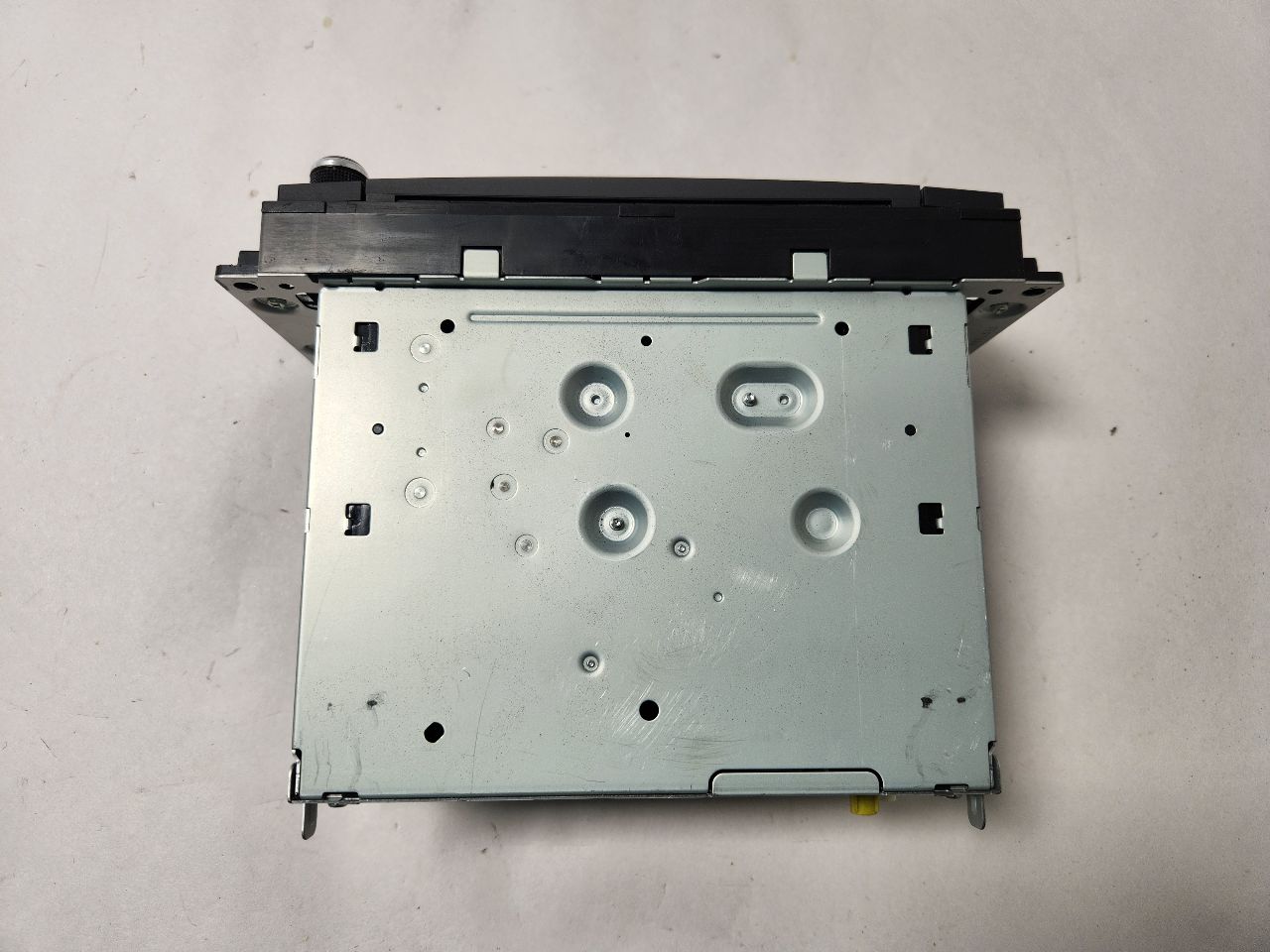 2012 CHRYSLER TOWN & COUNTRY 6 cyl Gas Flex Fuel 3.6 Radio Audio - 393180 — photo 7