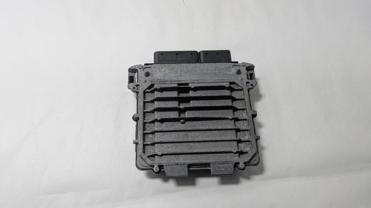 2016 INFINITI Q50 4cyl Gasoline Turbo 2.0 Eng/Motor Cont Mod - 393196 — photo 1