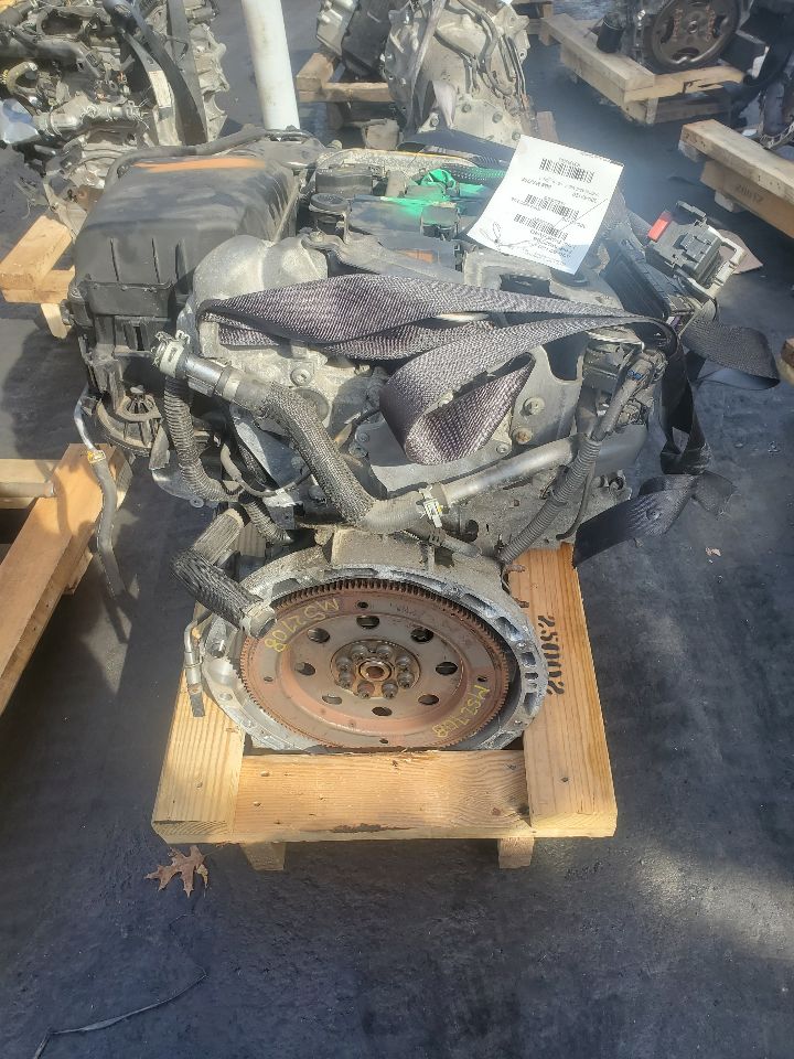2016 INFINITI Q50 4cyl Gasoline Turbo 2.0 ENGINE ASSEMBLY - 393203