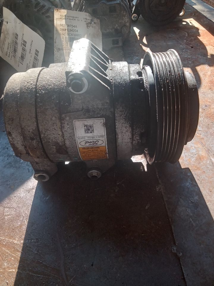 2010 FORD FUSION 4cyl Gasoline 2.5 AC COMPRESSOR - 393264 — photo 2