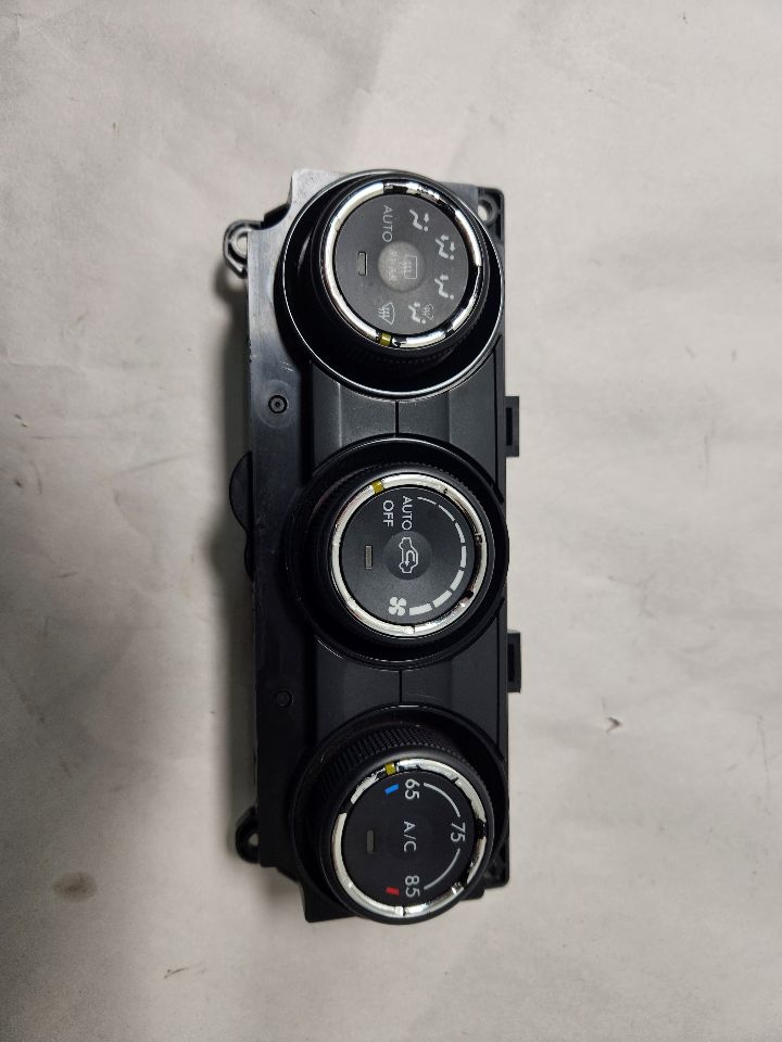 2014 SUBARU XV CROSSTREK 4cyl Gasoline 2.0 Dohc TEMP CONTROL - 393273