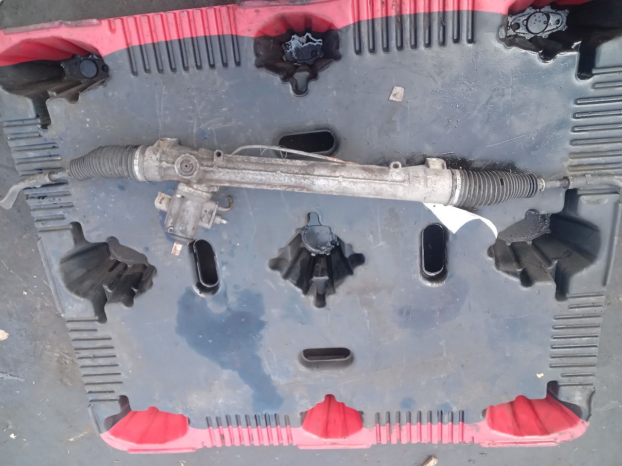 2010 AUDI A4 4cyl Gasoline Turbo 2.0 STEERING GEAR RACK - 393297 — photo 2