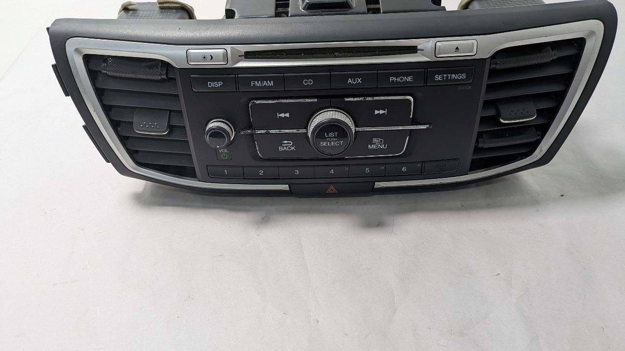 2014 HONDA ACCORD 4cyl Gasoline 2.4 Radio Audio - 393360 — photo 1