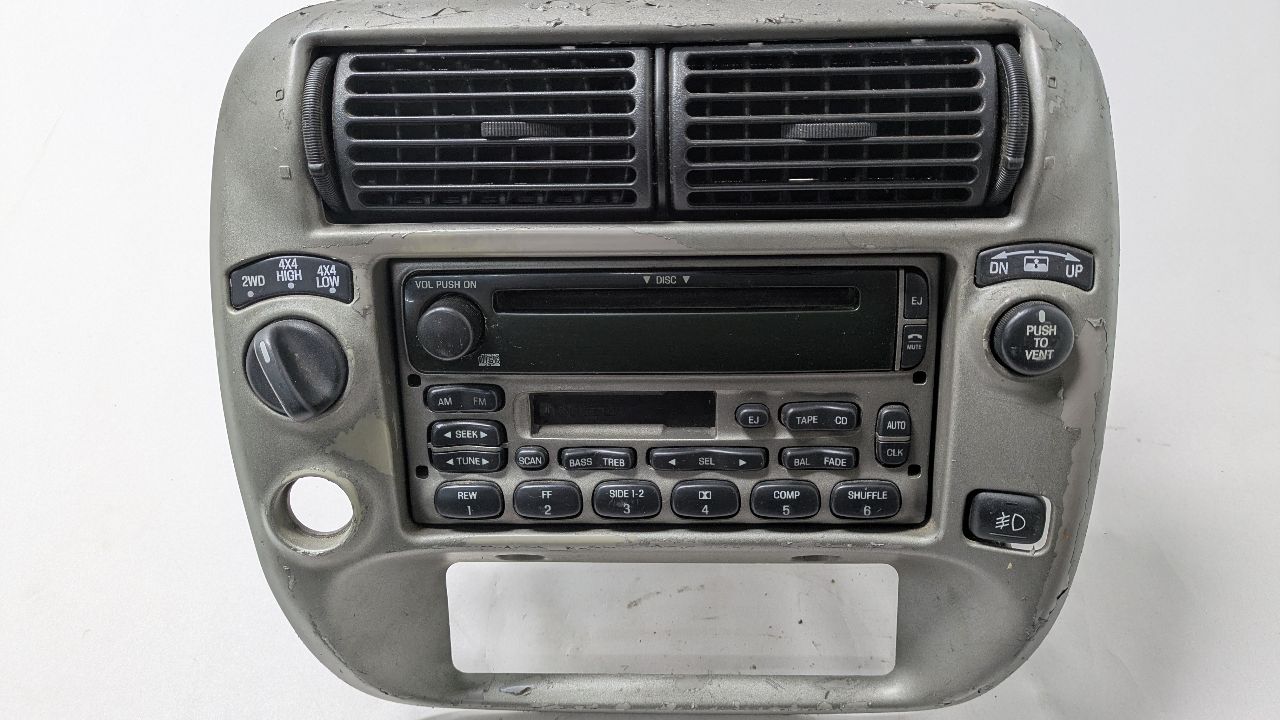 2002 FORD MUSTANG Radio Audio - 393489 — photo 2