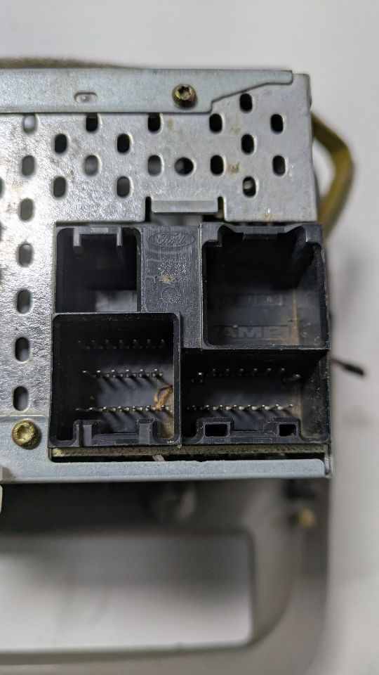 2002 FORD MUSTANG Radio Audio - 393489 — photo 8