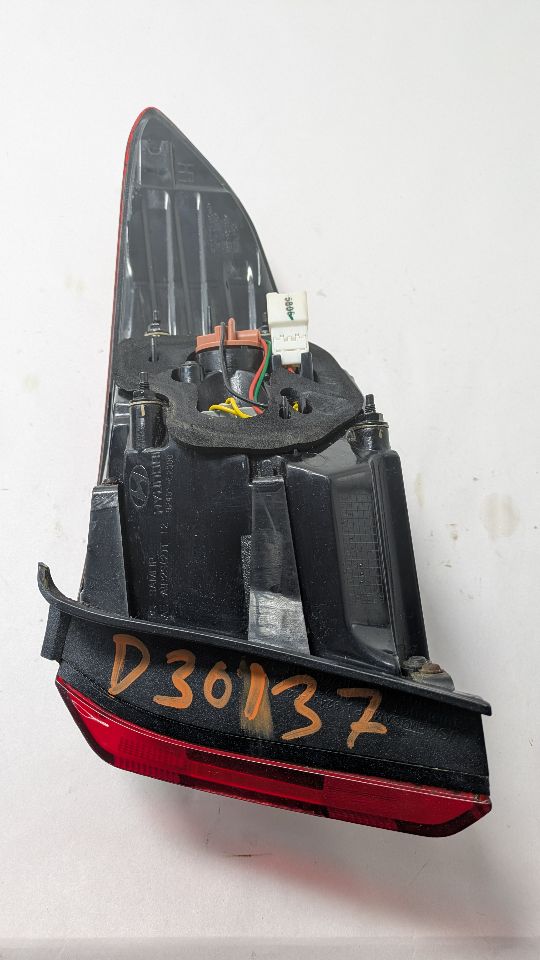 2015 HYUNDAI SONATA 4cyl Gasoline 2.4 PZEV Left TAIL LAMP - 393520 — photo 7