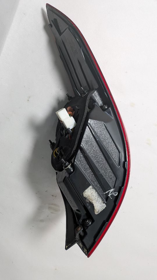 2015 HYUNDAI SONATA 4cyl Gasoline 2.4 PZEV Left TAIL LAMP - 393520 — photo 8