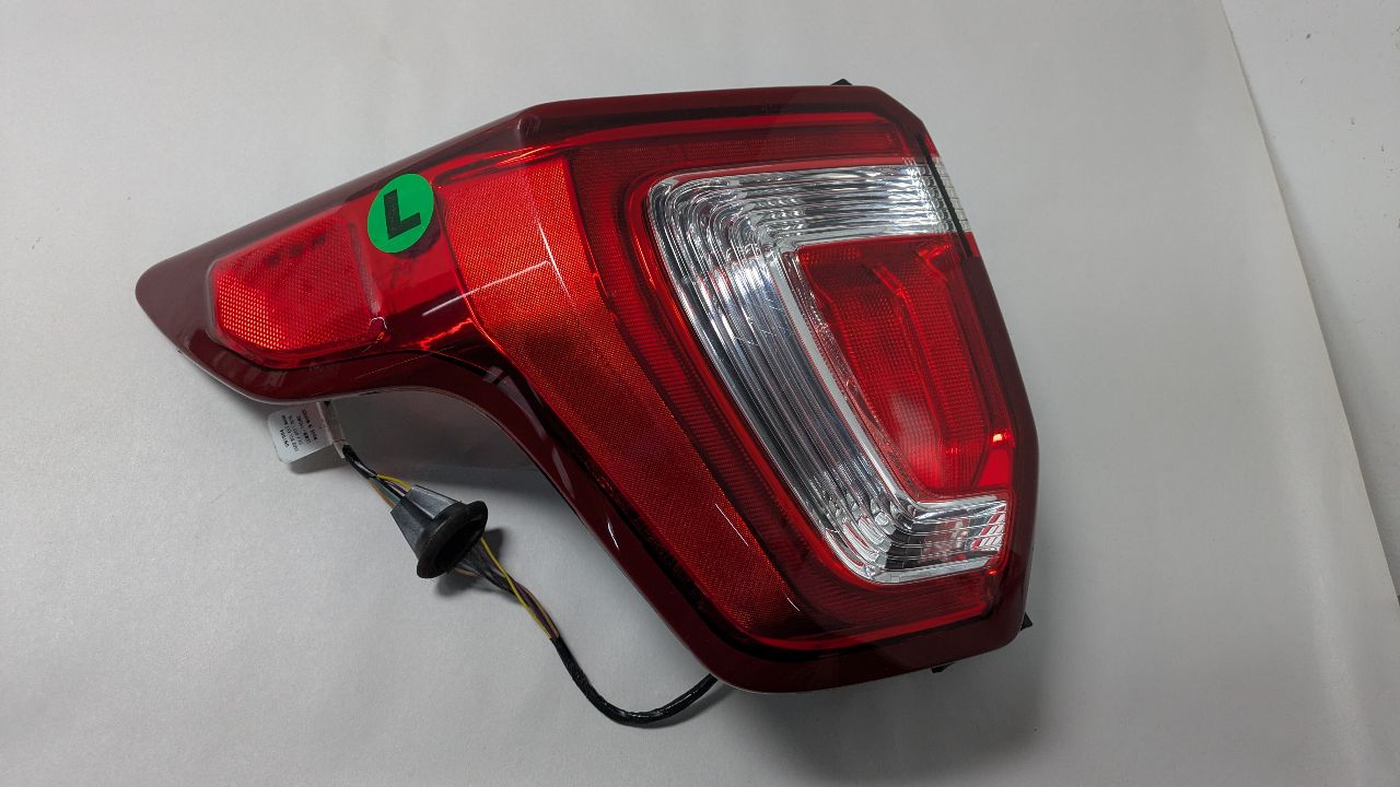 2017 FORD EXPLORER 6cyl Gasoline 3.5 Left TAIL LAMP - 393751