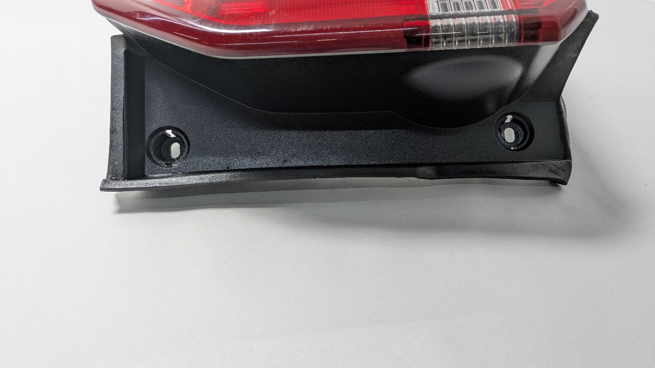 2017 FORD EXPLORER 6cyl Gasoline 3.5 Left TAIL LAMP - 393751 — photo 2