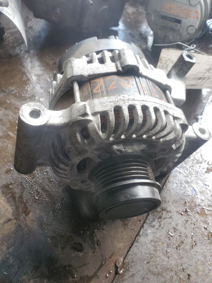 2018 CHEVROLET MALIBU 1.5L 4cyl Turbo Gasoline ALTERNATOR - 393832 — photo 2