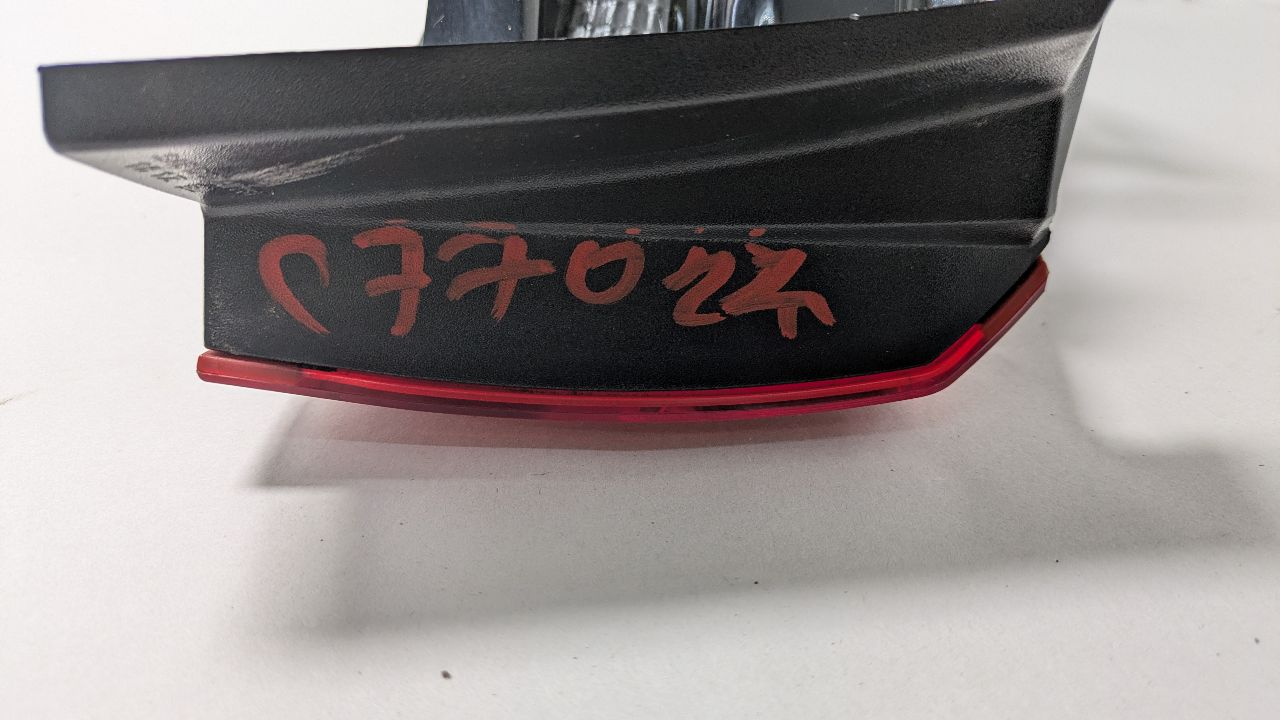 2018 CHEVROLET MALIBU 1.5L 4cyl Turbo Gasoline Right TAIL LAMP - 393835 — photo 8