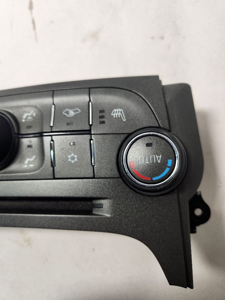2011 CHEVROLET MALIBU TEMP CONTROL - 394121 — photo 6