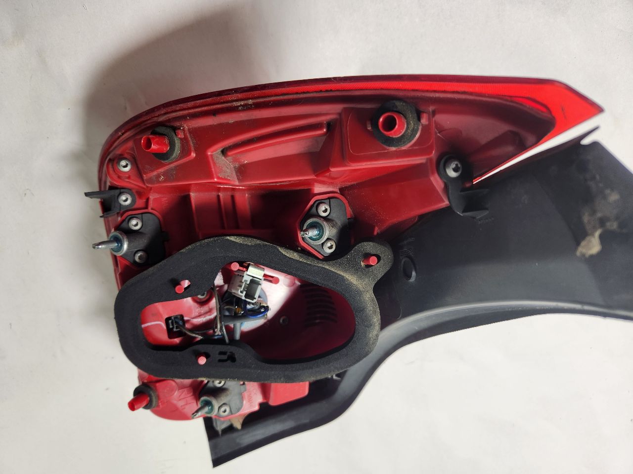2011 CHEVROLET MALIBU Right TAIL LAMP - 394143 — photo 8