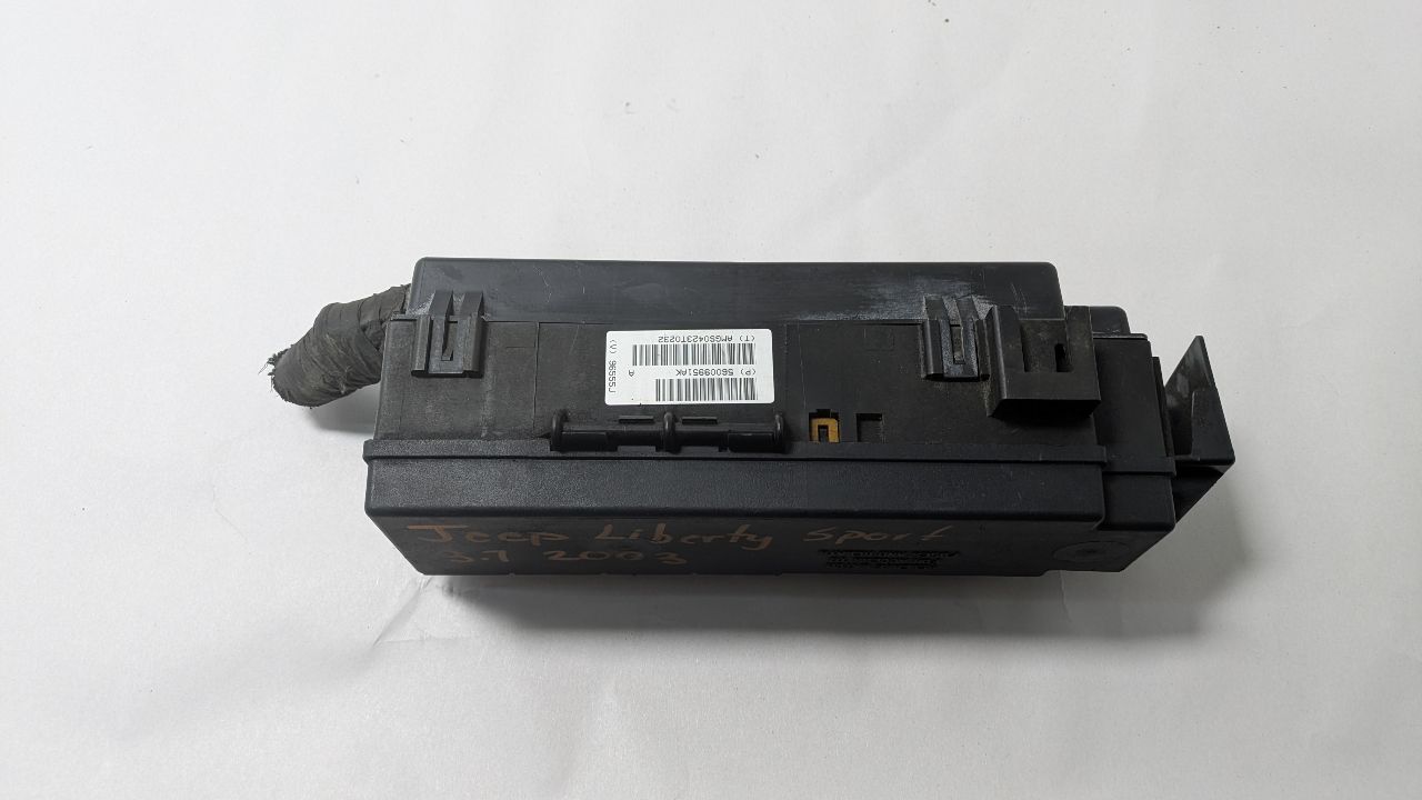 2003 JEEP LIBERTY Fuse Box, Engine - 394210 — photo 3