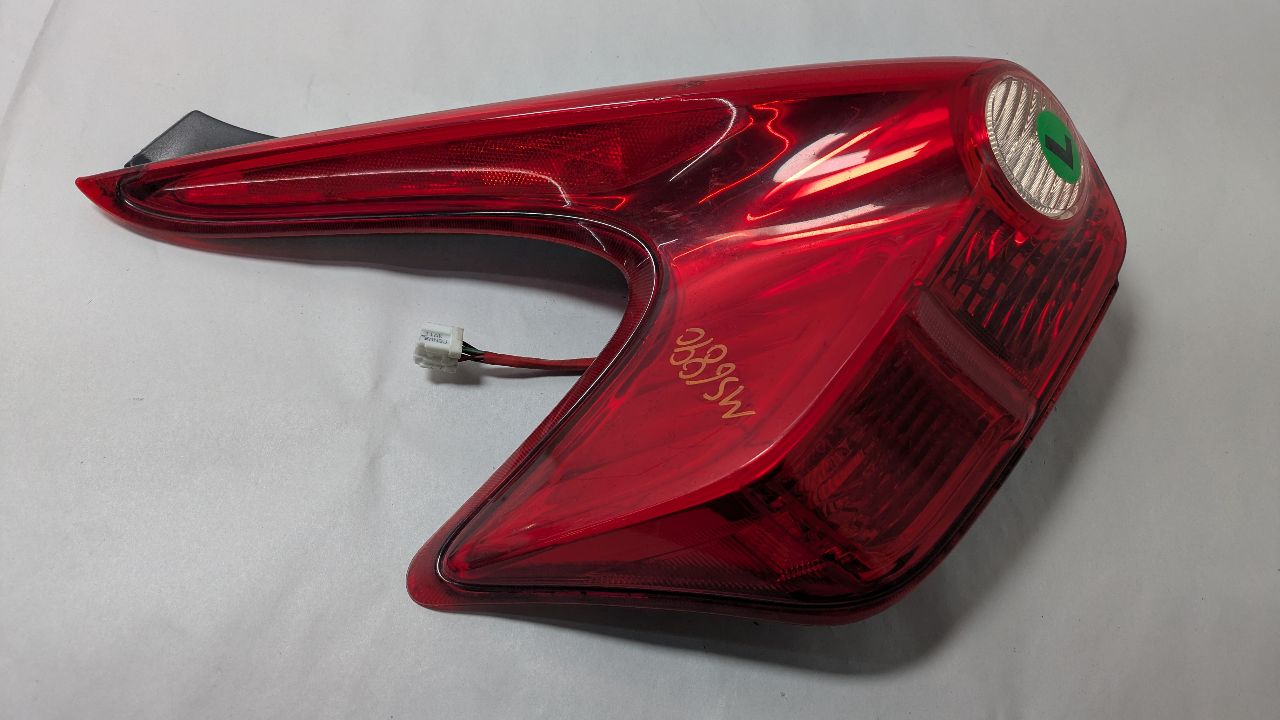 2012 NISSAN JUKE 4cyl Gasoline Turbo 1.6 Left TAIL LAMP - 394797