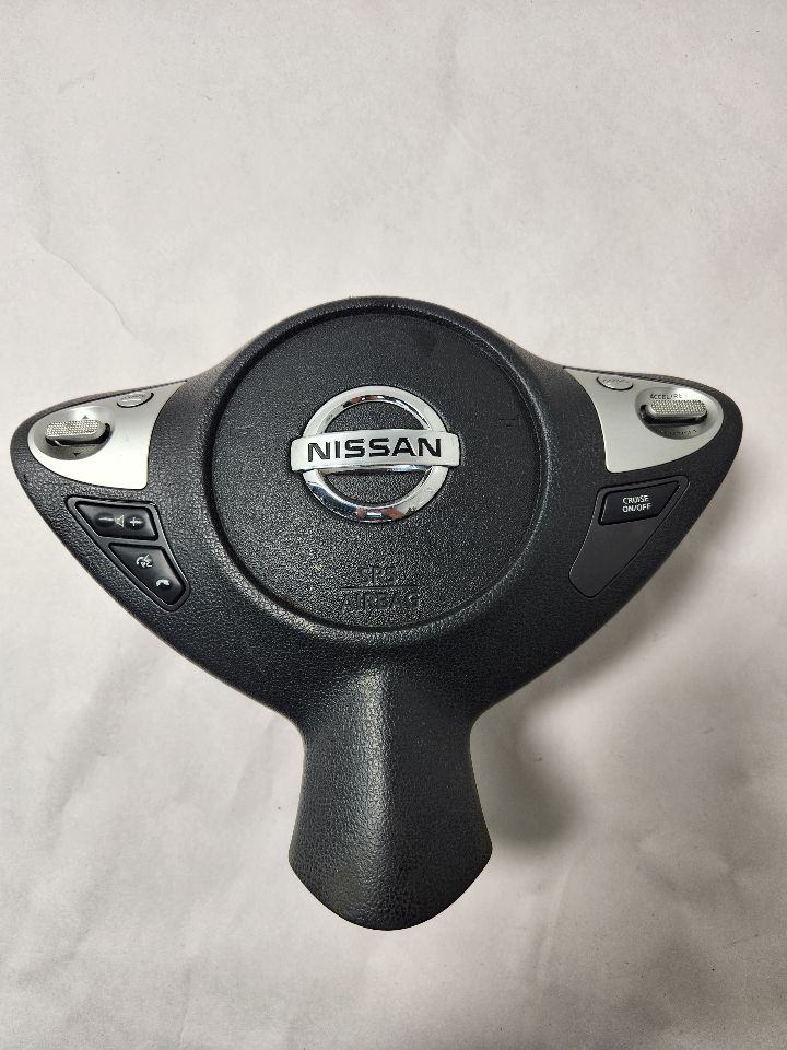 2012 NISSAN JUKE 4cyl Gasoline Turbo 1.6 Left AIR BAG - 394798