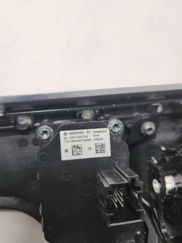 2013 BMW 750i Dsh/Int/Seat Switch - 394875 — photo 8