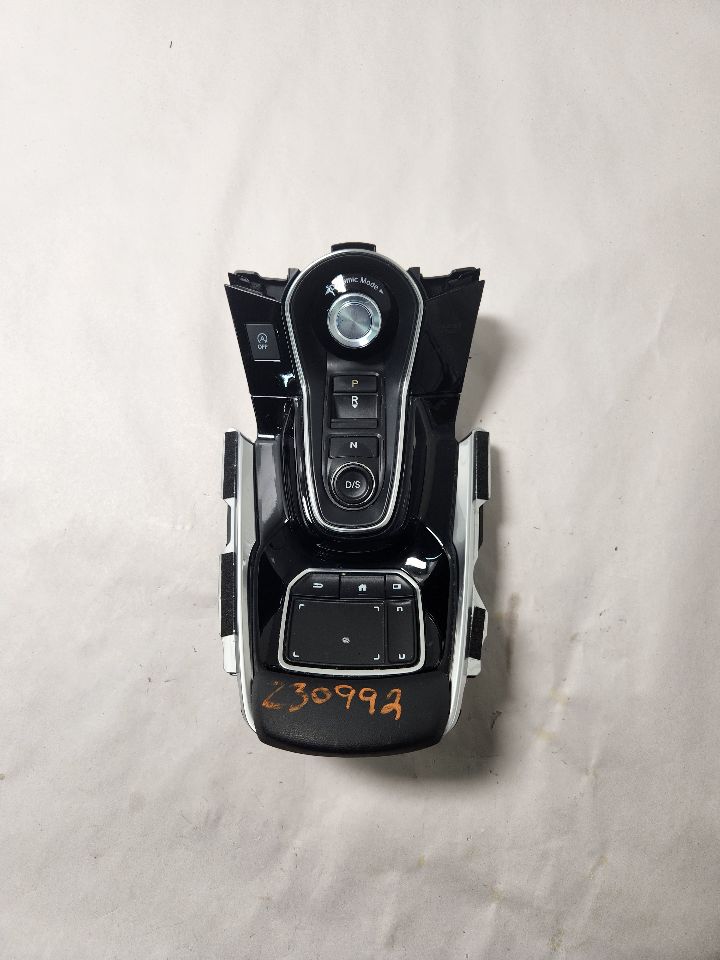 2019 ACURA RDX 2.0L 4cyl Turbo Gasoline Console, Front - 394877
