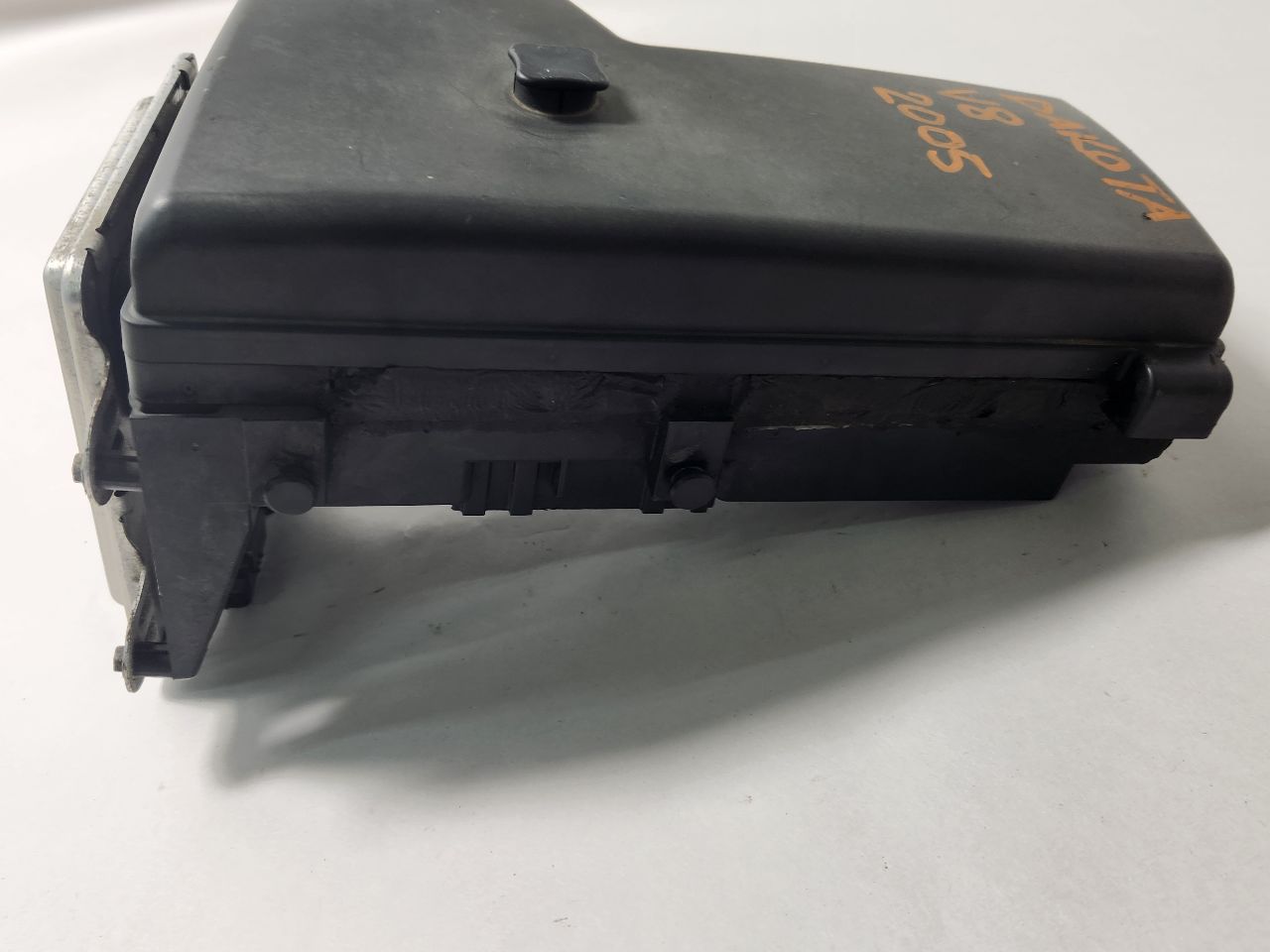 2005 DODGE DAKOTA Fuse Box, Engine - 394889 — photo 6