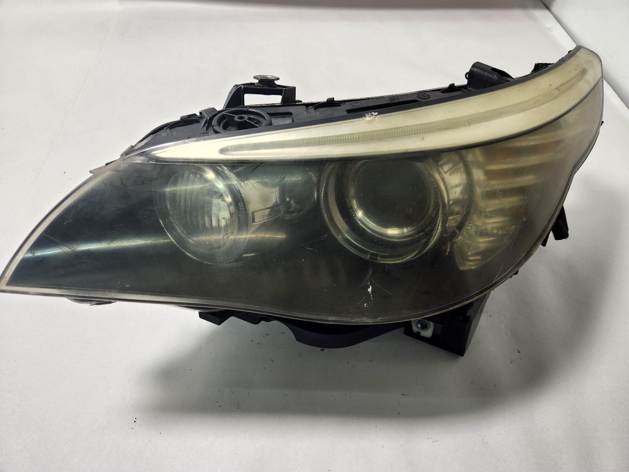 2010 BMW 528i Left HEADLAMP ASSEMBLY - 394900