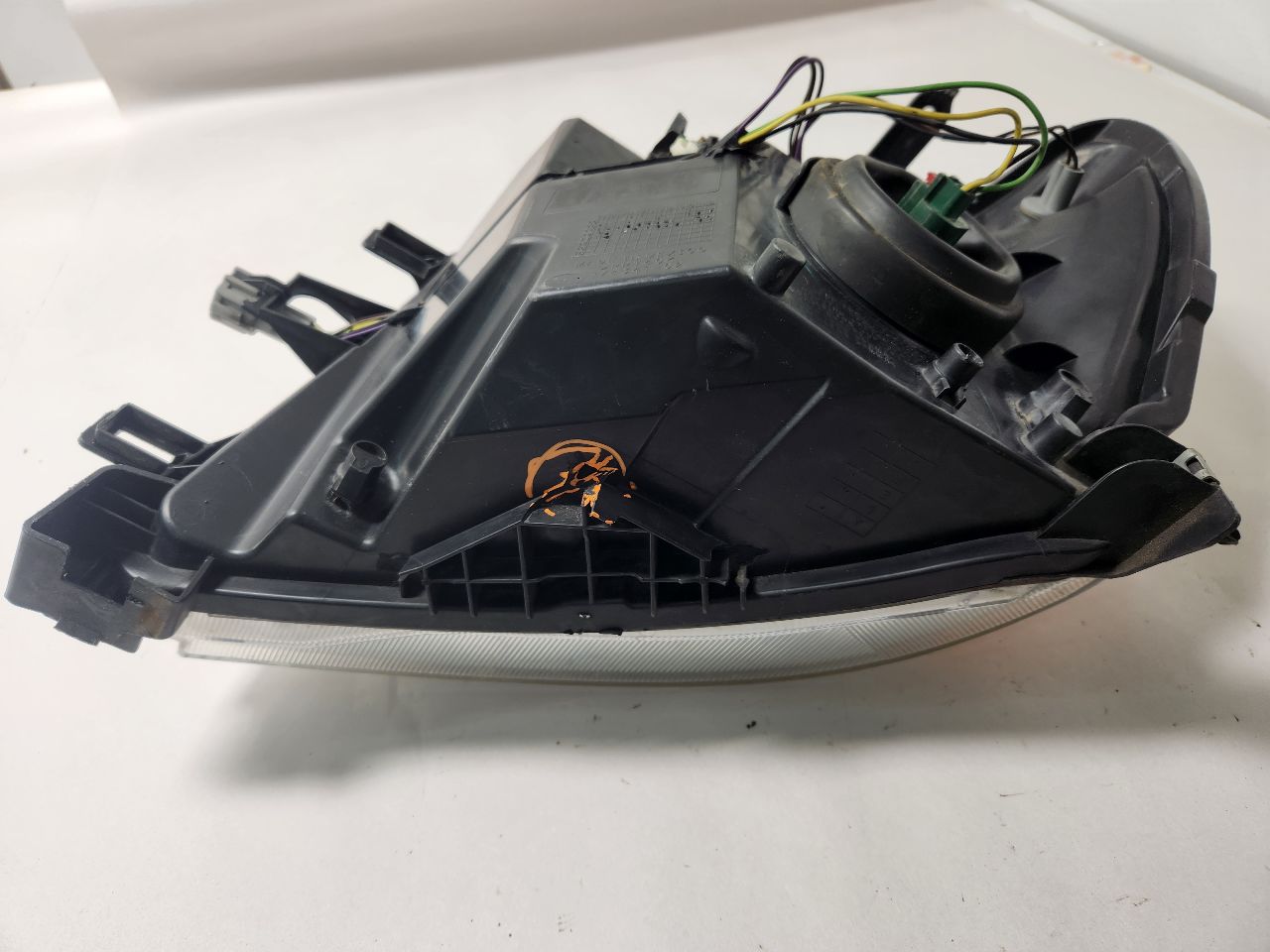 2013 NISSAN NV 2500 Right HEADLAMP ASSEMBLY - 394901 — photo 6