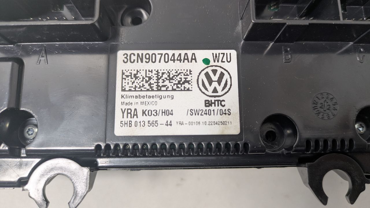 2020 VOLKSWAGEN ATLAS TEMP CONTROL - 394927 — photo 5