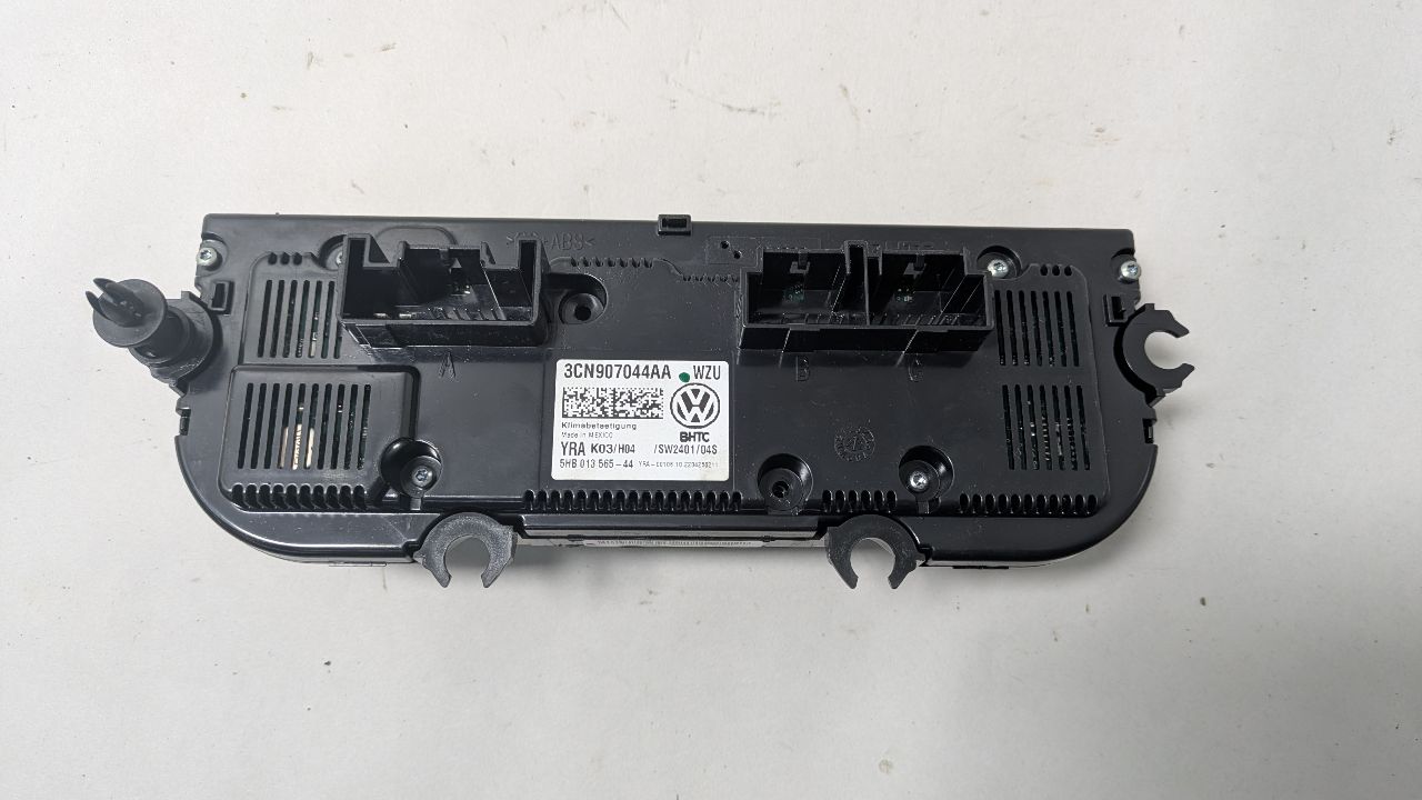 2020 VOLKSWAGEN ATLAS TEMP CONTROL - 394927 — photo 7
