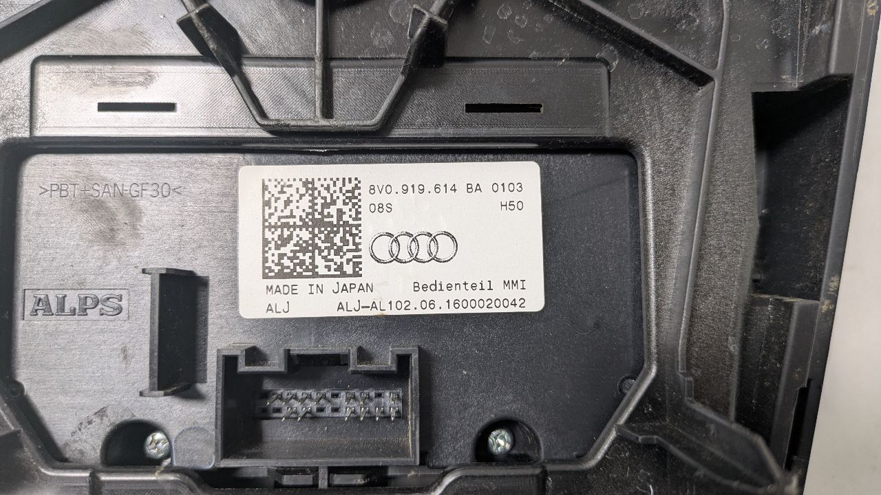 2017 AUDI A3 2.0L 4cyl Turbo Gasoline Console, Front - 394928 — photo 8