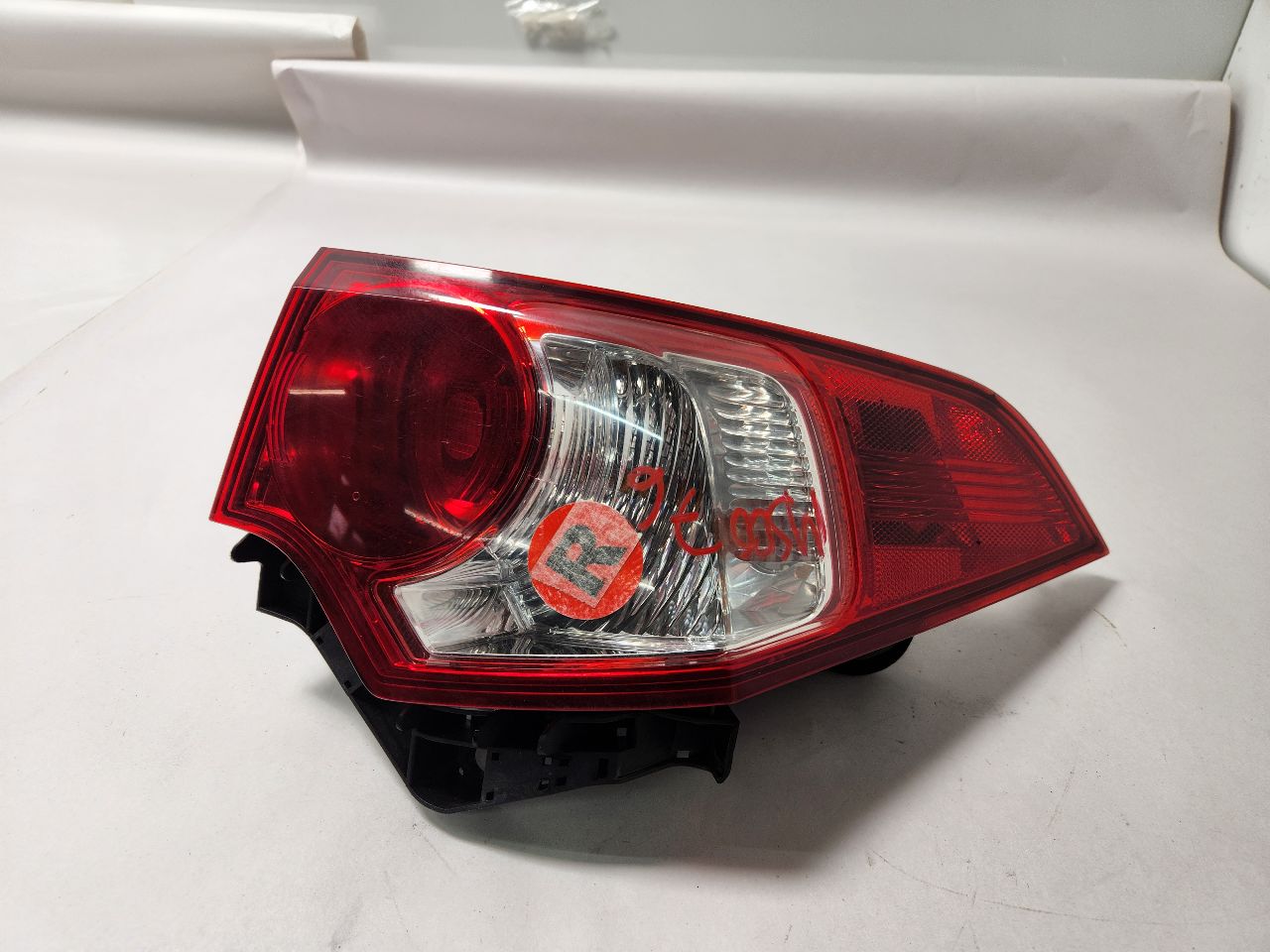 2010 ACURA TSX 3.5L 6cyl Gasoline VVT Right TAIL LAMP - 395328