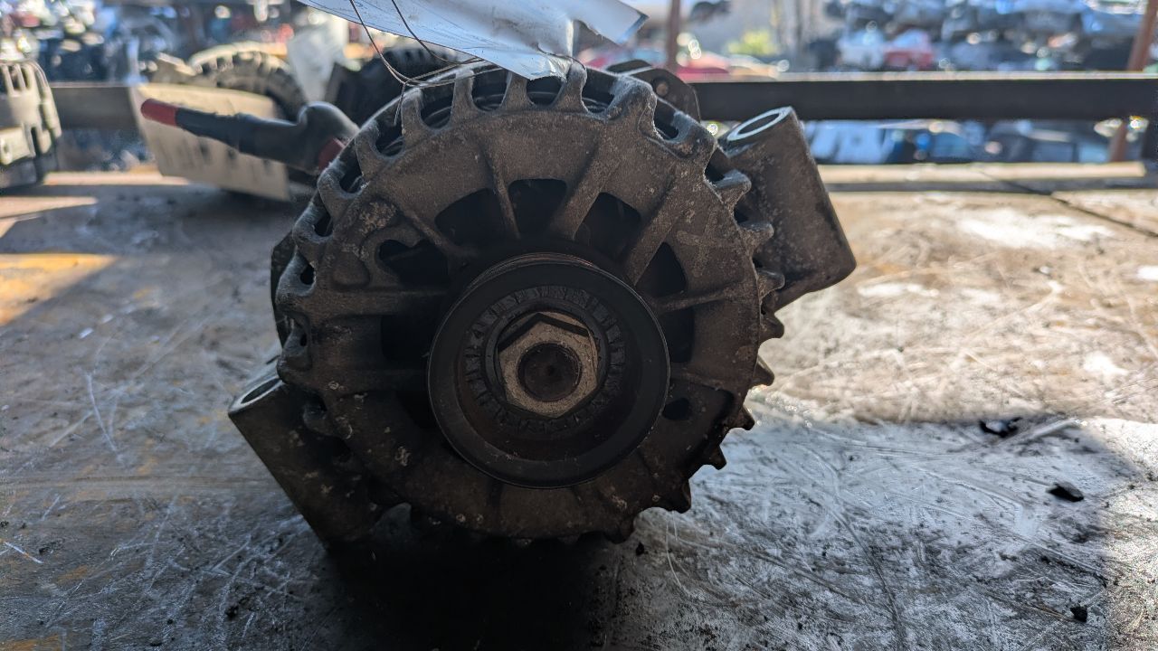 2006 FORD MUSTANG 6cyl Gasoline 4.0 ALTERNATOR - 395530