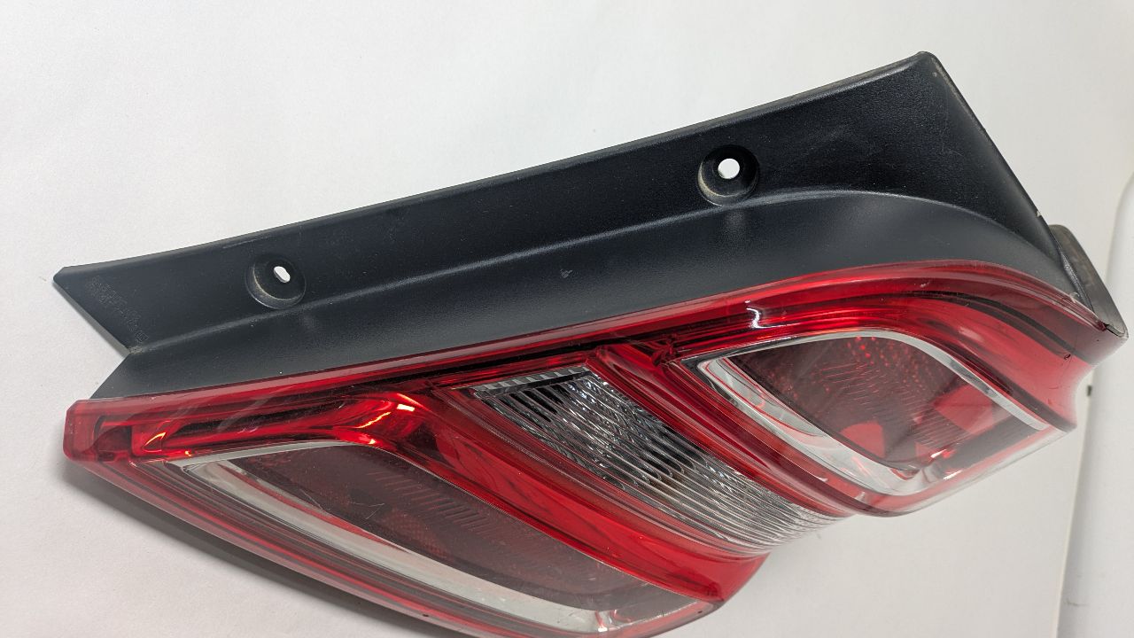 2020 CHEVROLET SONIC Right TAIL LAMP - 395579 — photo 2