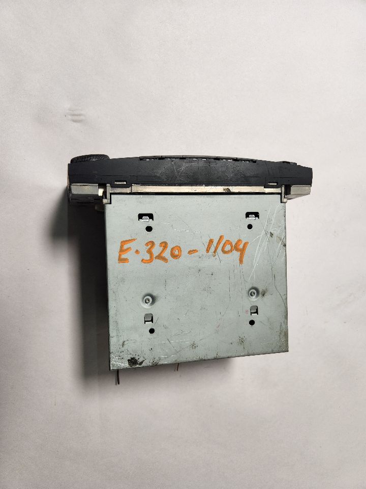2004 MERCEDES-BENZ E-CLASS Radio Audio - 395611 — photo 7