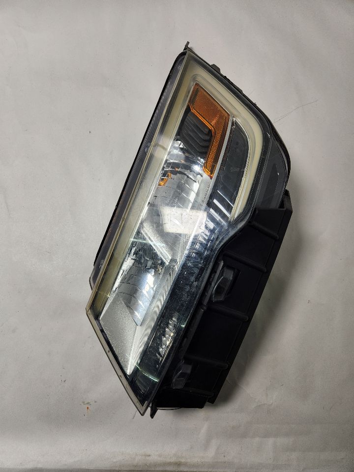2016 FORD EXPLORER 6cyl Gasoline 3.5 Left HEADLAMP ASSEMBLY - 395622