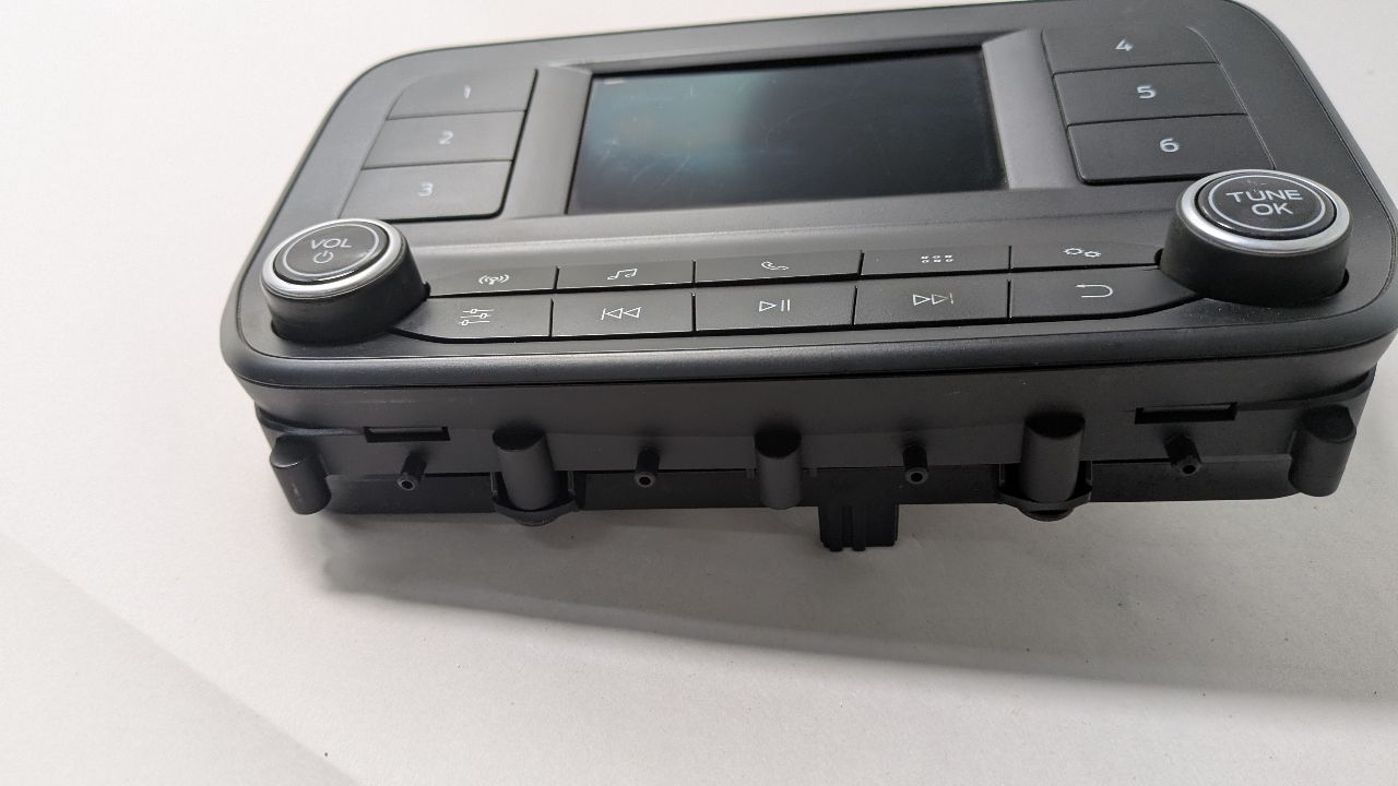 2019 FORD ECOSPORT 2.0L 4cyl Gasoline VVT Radio Audio - 395776 — photo 4