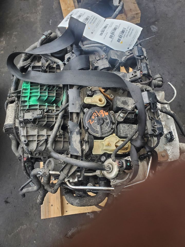 2014 VOLKSWAGEN PASSAT 4cyl Gasoline Turbo 1.8 ENGINE ASSEMBLY - 395898 — photo 5
