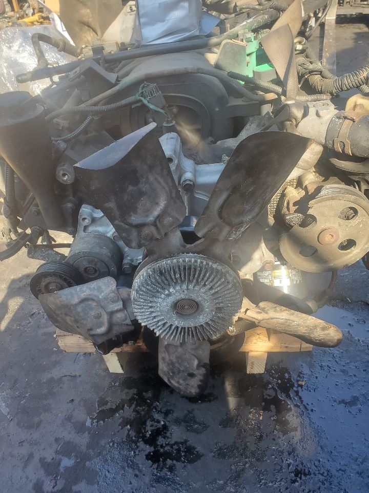 2002 DODGE DAKOTA 8cyl Gasoline 4.7 ENGINE ASSEMBLY - 395910 — photo 3