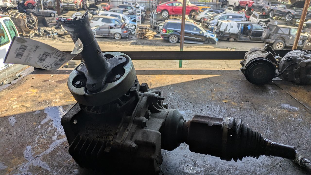 2014 VOLKSWAGEN TIGUAN 4cyl Gasoline Turbo 2.0 TRANSFER CASE ASSY - 395994