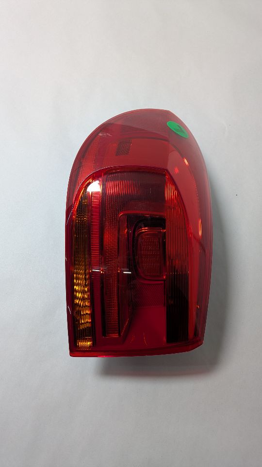 2014 VOLKSWAGEN TIGUAN 4cyl Gasoline Turbo 2.0 Right TAIL LAMP - 396003